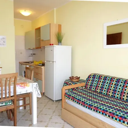 Flat, 130m From The With Shared Pool * Porto Santa Margherita di Caorle